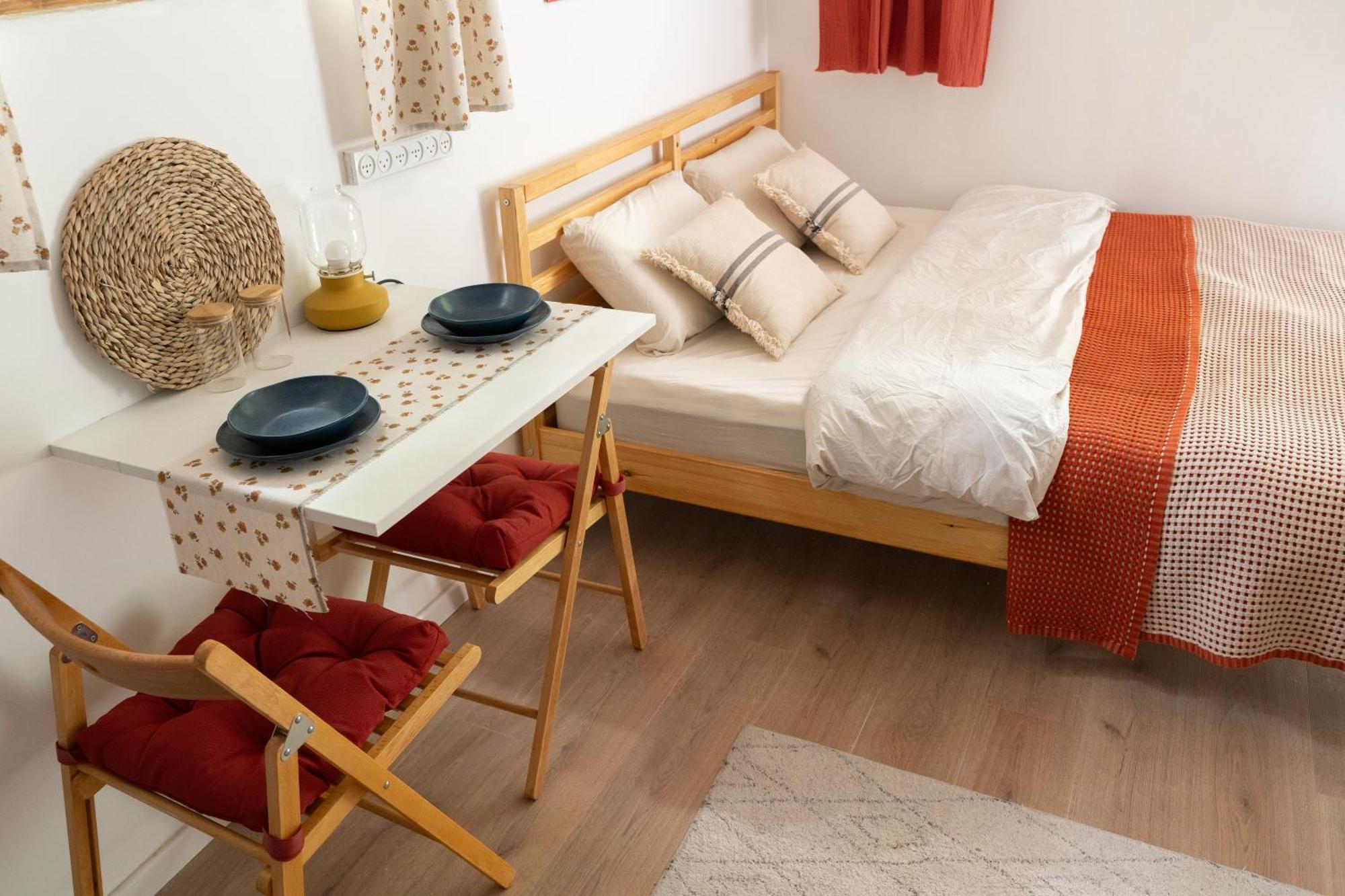 Dotan's Boutique - By The Beach! *